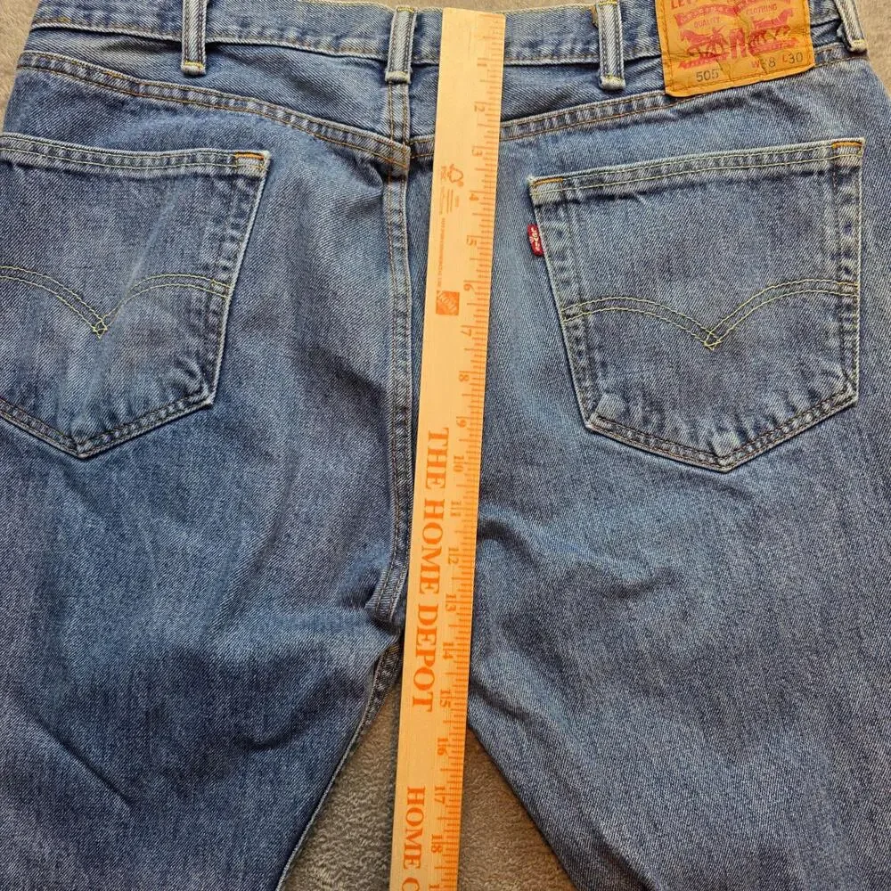 Levi's 505 Jeans Mens 38x30 Blue Medium Wash Regular Fit Straight Leg Denim